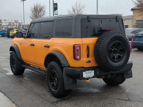 Used 2022 Ford Bronco Wildtrak image 9