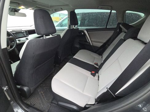 Used 2018 Toyota RAV4 Adventure AWD/4WD image 13