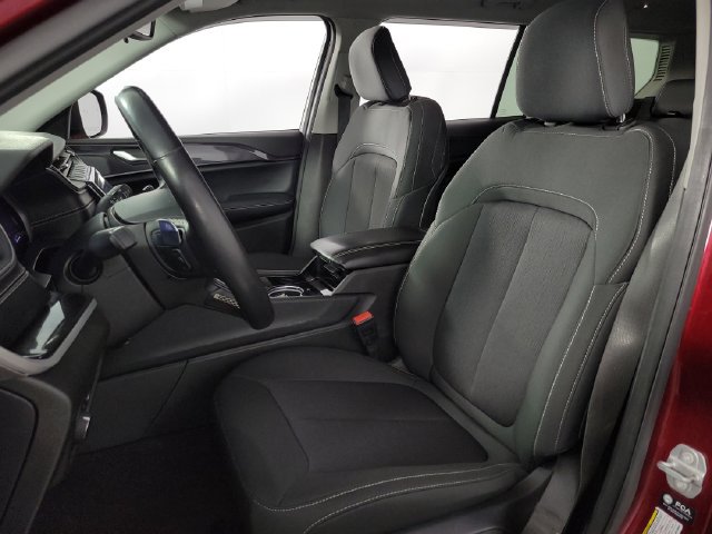 Used 2021 Jeep Grand Cherokee L Laredo w/ Luxury Tech Group I AWD/4WD image 15