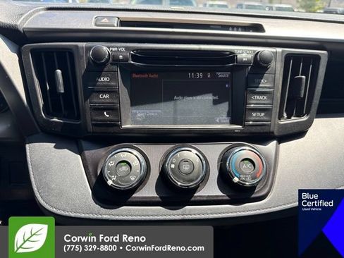 Used 2018 Toyota RAV4 LE w/ All Weather Liner Package AWD/4WD image 19