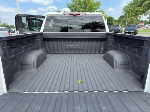 Used 2023 Chevrolet Silverado 1500 High Country w/ High Country Premium Package image 34