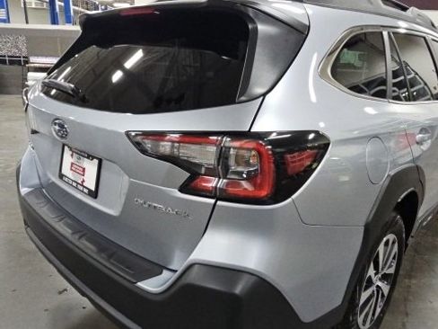 Certified 2025 Subaru Outback Premium w/ Popular Package #1A image 52