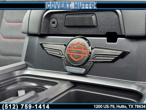 New 2026 Ford F250 Lariat w/ Black Appearance Package image 19