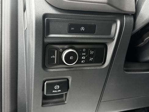 Used 2025 Ford F150 XL w/ Equipment Group 103A High AWD/4WD image 14