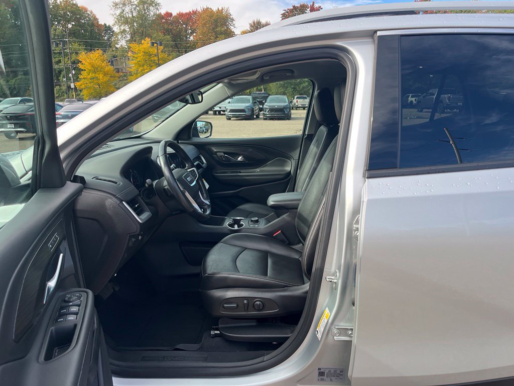 Used 2022 GMC Terrain SLT AWD/4WD image 21