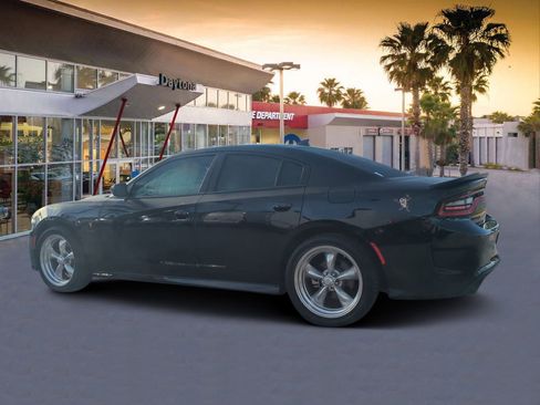 Certified 2023 Dodge Charger R/T w/ Blacktop Package image 5