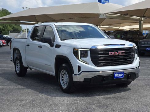 Used 2023 GMC Sierra 1500 Pro w/ Pro Value Package AWD/4WD image 3