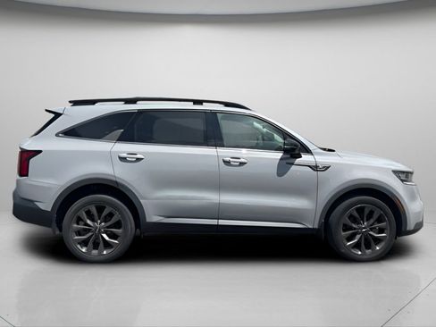 Used 2022 Kia Sorento X-Line EX AWD/4WD image 3