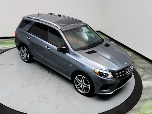 Used 2019 Mercedes-Benz GLE 43 AMG 4MATIC image 35