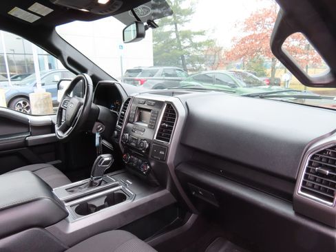 Used 2015 Ford F150 XLT w/ Equipment Group 301A Mid image 16