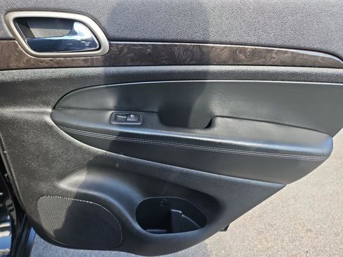 Used 2012 Jeep Grand Cherokee Laredo image 20