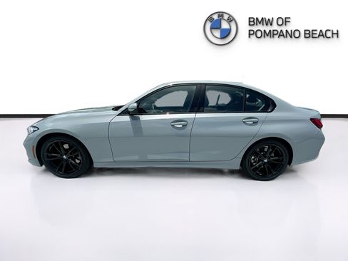 Used 2023 BMW 330i Sedan w/ M Sport Package RWD image 4