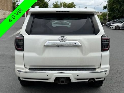 Used 2012 Toyota 4Runner SR5 w/ Convenience Pkg AWD/4WD image 4