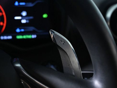 Used 2023 McLaren GT RWD image 19