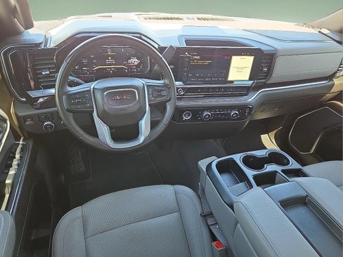 Certified 2024 GMC Sierra 1500 SLT w/ X31 Off-Road Package AWD/4WD image 6