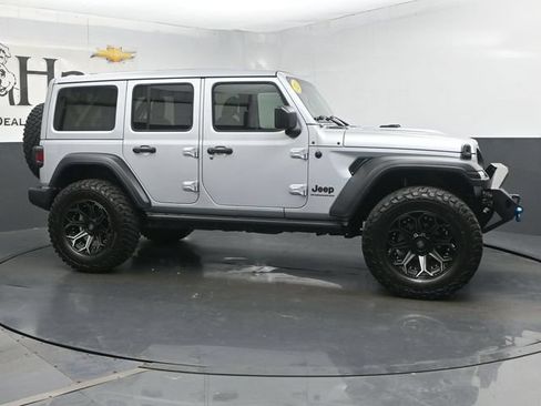 Used 2023 Jeep Wrangler Unlimited Sport w/ Sun And Sound Package AWD/4WD image 74