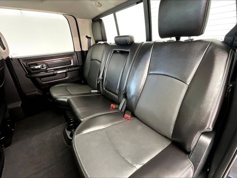 Used 2016 RAM 2500 Laramie AWD/4WD image 18