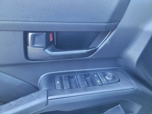 Certified 2025 Toyota Tacoma SR5 image 26