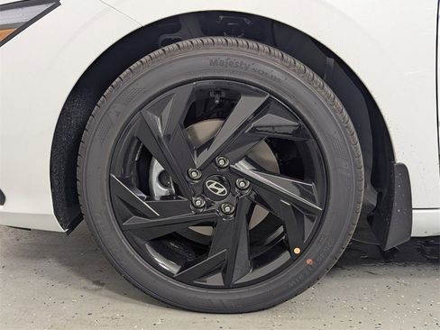 New 2026 Hyundai Elantra Sport image 9