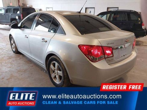 Used 2014 Chevrolet Cruze LT image 6