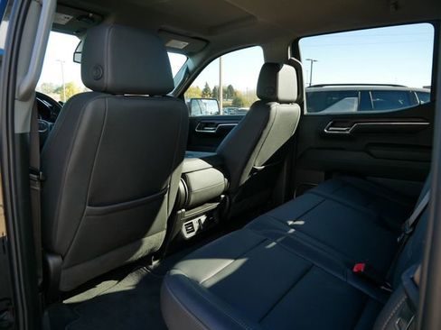 Used 2024 GMC Sierra 1500 SLT image 14