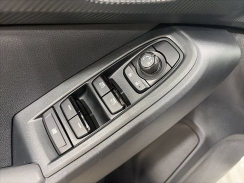 Used 2024 Subaru Crosstrek 2.0i Premium AWD/4WD image 19