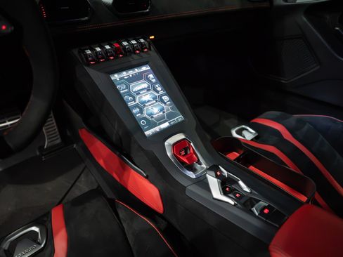 Used 2023 Lamborghini Huracan STO RWD image 21