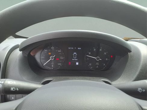 Used 2026 RAM ProMaster 2500 w/ Convenience Group FWD image 18