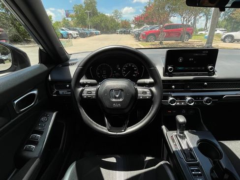 Used 2024 Honda Civic Sport image 12