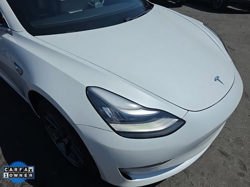 Used 2019 Tesla Model 3 Standard Range Plus image 74