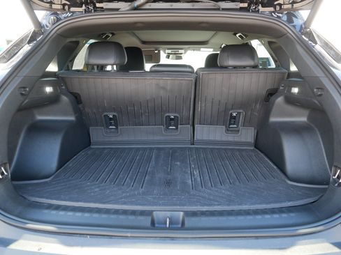 Used 2024 Chevrolet Blazer EV LT AWD/4WD image 18