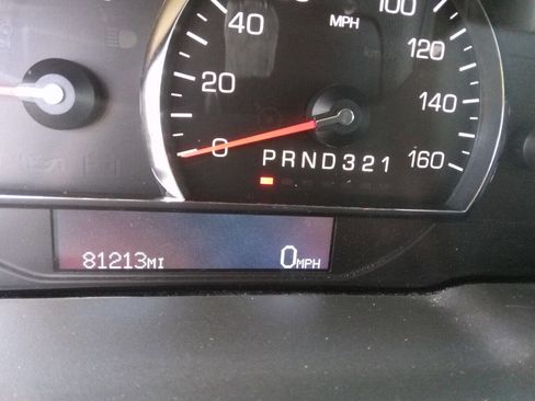 Used 2011 Cadillac DTS Limousine image 8