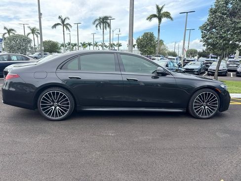Used 2022 Mercedes-Benz S 580 4MATIC Sedan image 12
