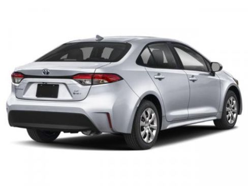 Used 2026 Toyota Corolla LE image 5