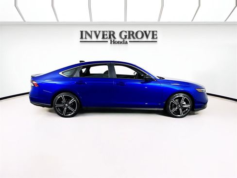 Certified 2025 Honda Accord Sport image 4