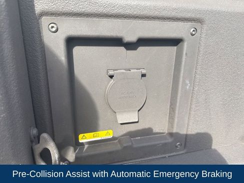 Certified 2022 Ford F150 Raptor w/ Equipment Group 801A High image 10