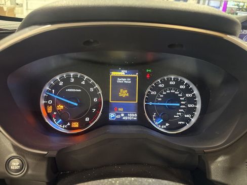 Used 2020 Subaru Ascent Limited w/ Technology Package AWD/4WD image 12