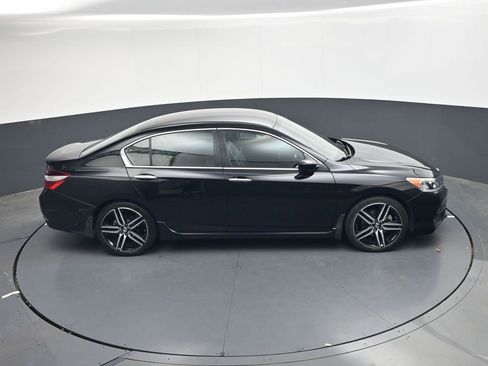 Used 2017 Honda Accord Sport Special Edition image 23