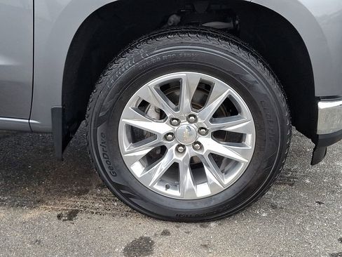 Used 2022 Chevrolet Silverado 1500 LTZ w/ LTZ Premium Package image 8