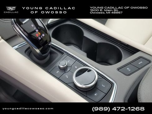 Used 2023 Cadillac XT5 Premium Luxury w/ LPO, Floor Liner Package AWD/4WD image 21