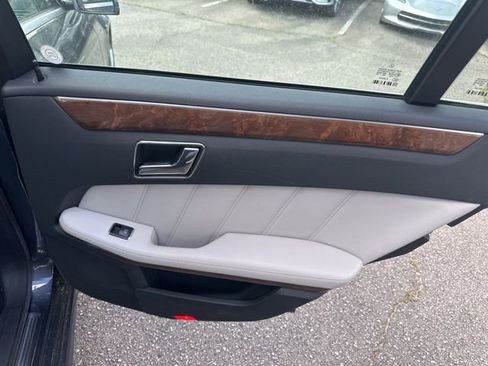 Used 2011 Mercedes-Benz E 350 Sedan image 16