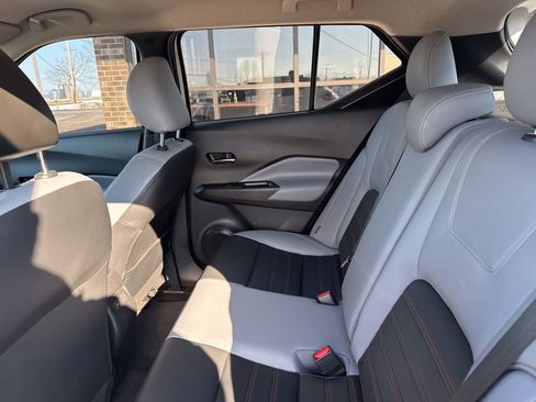 Used 2022 Nissan Kicks SR w/ Premium Package image 35