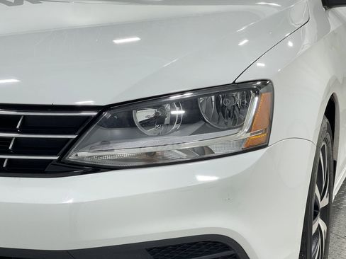 Used 2018 Volkswagen Jetta SE image 31