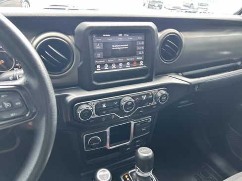 Used 2023 Jeep Gladiator Sport w/ Off Road Group AWD/4WD image 29