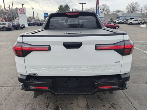 Used 2024 Hyundai Santa Cruz SEL w/ Activity Package image 5