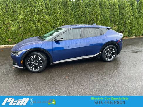 Used 2023 Kia EV6 Wind image 4
