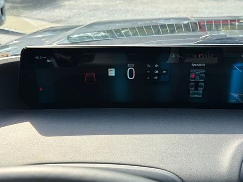 Used 2025 Ford Expedition Active image 17