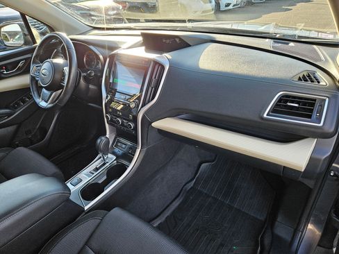 Used 2022 Subaru Ascent Premium w/ Convenience Package AWD/4WD image 33