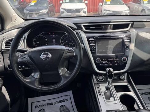 Used 2020 Nissan Murano SL w/ Moonroof Package FWD image 10