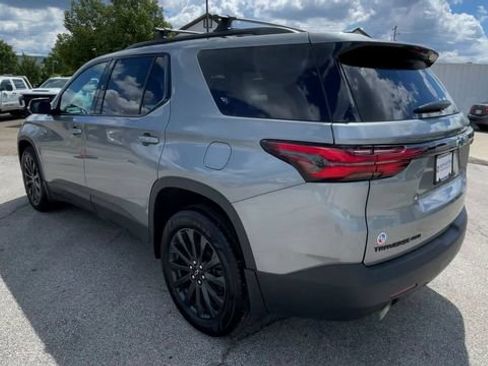 Used 2023 Chevrolet Traverse RS AWD/4WD image 8